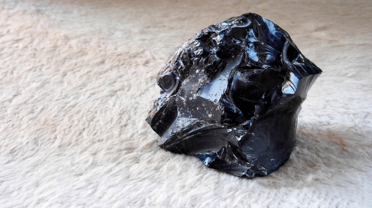 Black Obsidian: Meaning, Properties, and Uses for Spiritual Healing