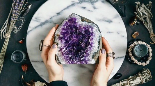 Amethyst Crystal's Meaning, Properties & Benefits